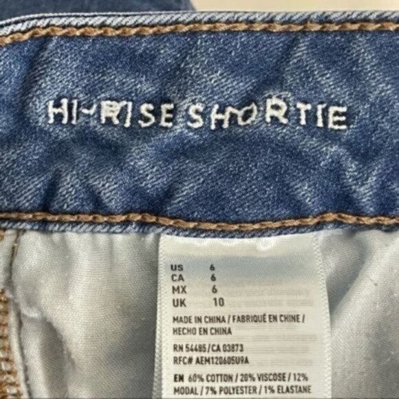 American Eagle Distressed Super Stretch  Hi-rise Jean Shortie Shorts size 6 - Picture 7 of 9